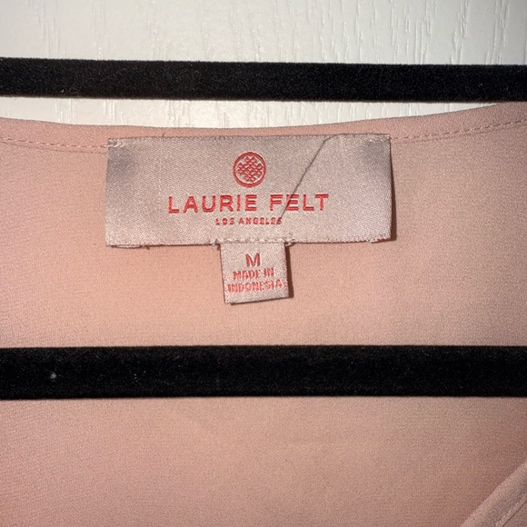 Laurie Felt Blush V-Neck Blouse - Picture 2 of 3